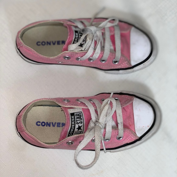 Pink Converse Sneakers Girl’s 10.5 Toddler Classic Chuck Taylor All Stars Shoes - Picture 5 of 11